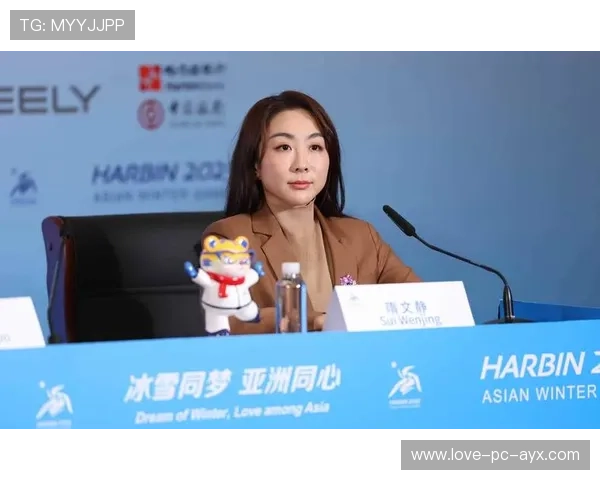 花样滑冰与时尚品牌跨界推出服饰系列,销量火爆 花样滑冰与时尚品牌跨界推出服饰系列,销量火爆