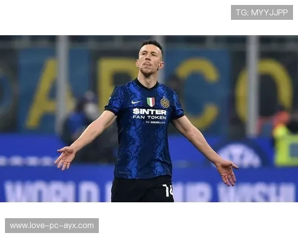 佩里西奇边路快速传中制造杀机,热刺攻势强硬 佩里西奇边路快速传中制造杀机,热刺攻势强硬