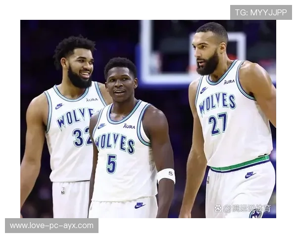 唐斯利用脚步晃开防守上篮得手，森林狼优势巩固