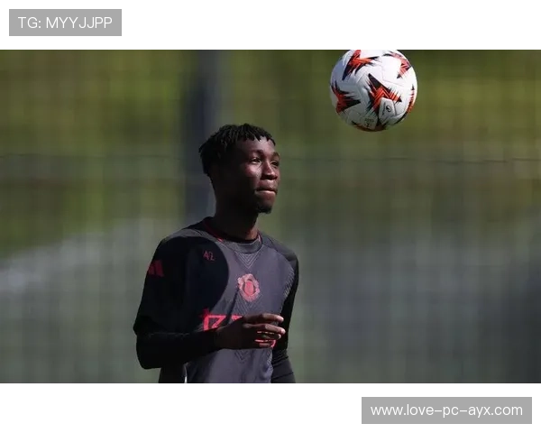 曼联青训新星崭露头角，球队逐渐实现重建